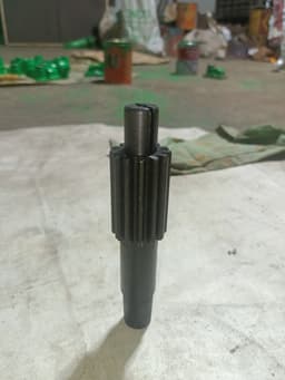 Pinion image 3