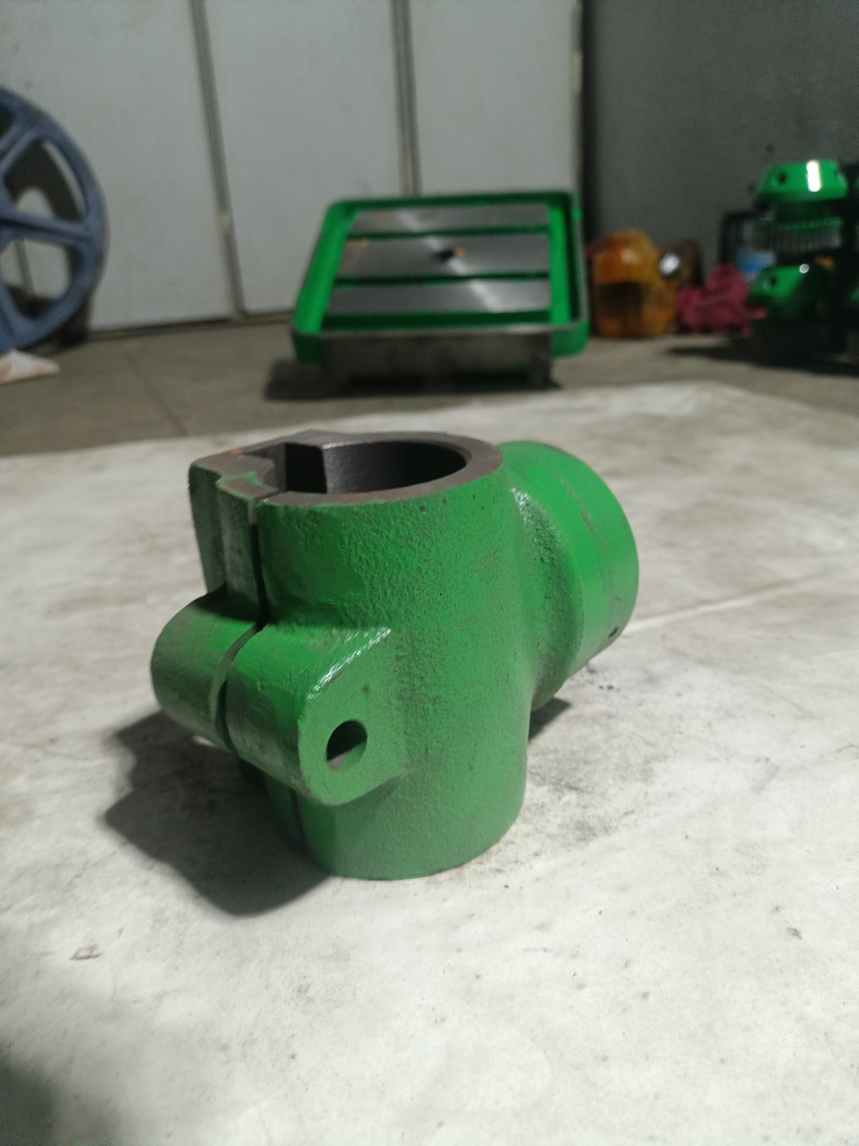 Pillar Bracket thumbnail 2